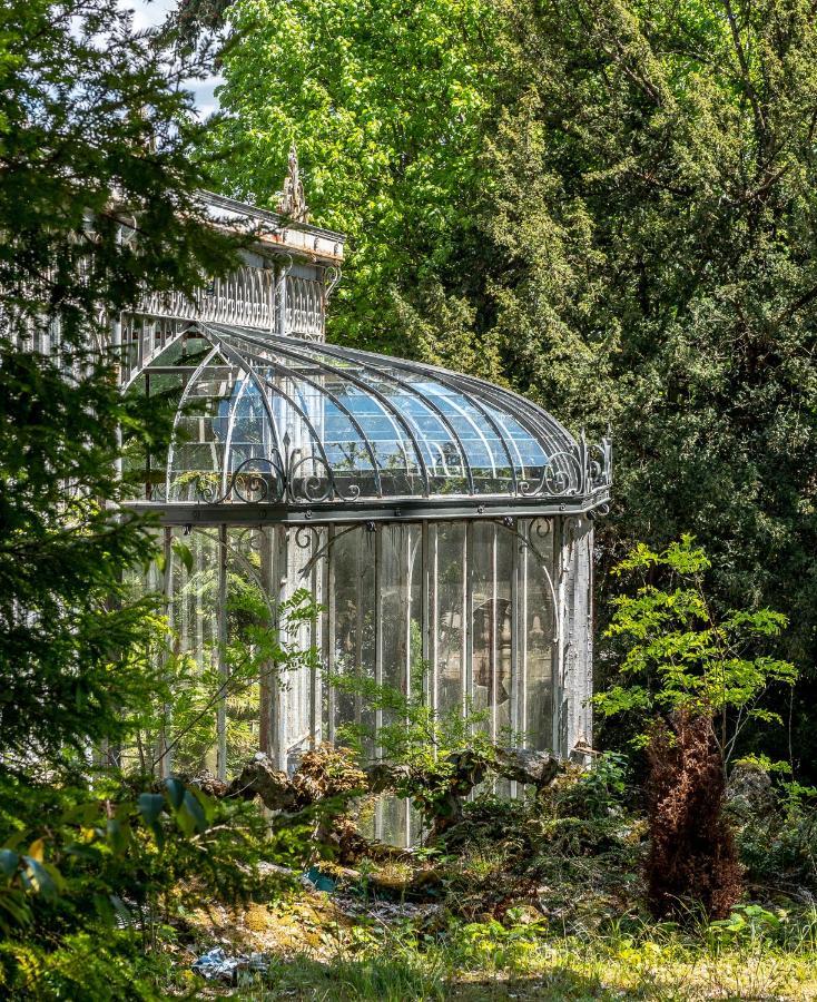 Chambres d'hôtes Château Les Orchidées SAUMUR Esterno foto