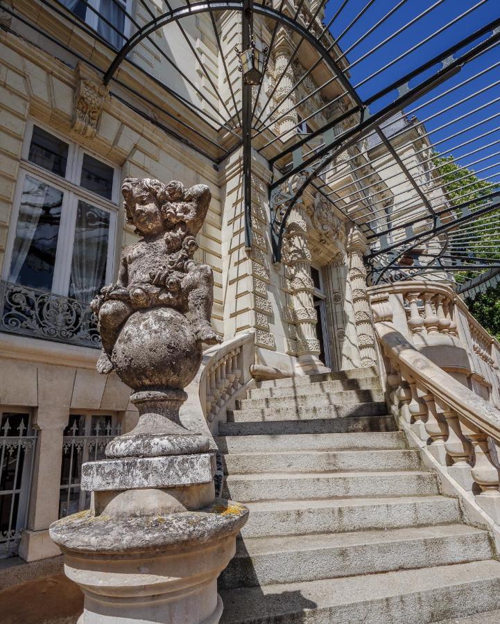 Chambres d'hôtes Château Les Orchidées SAUMUR Esterno foto