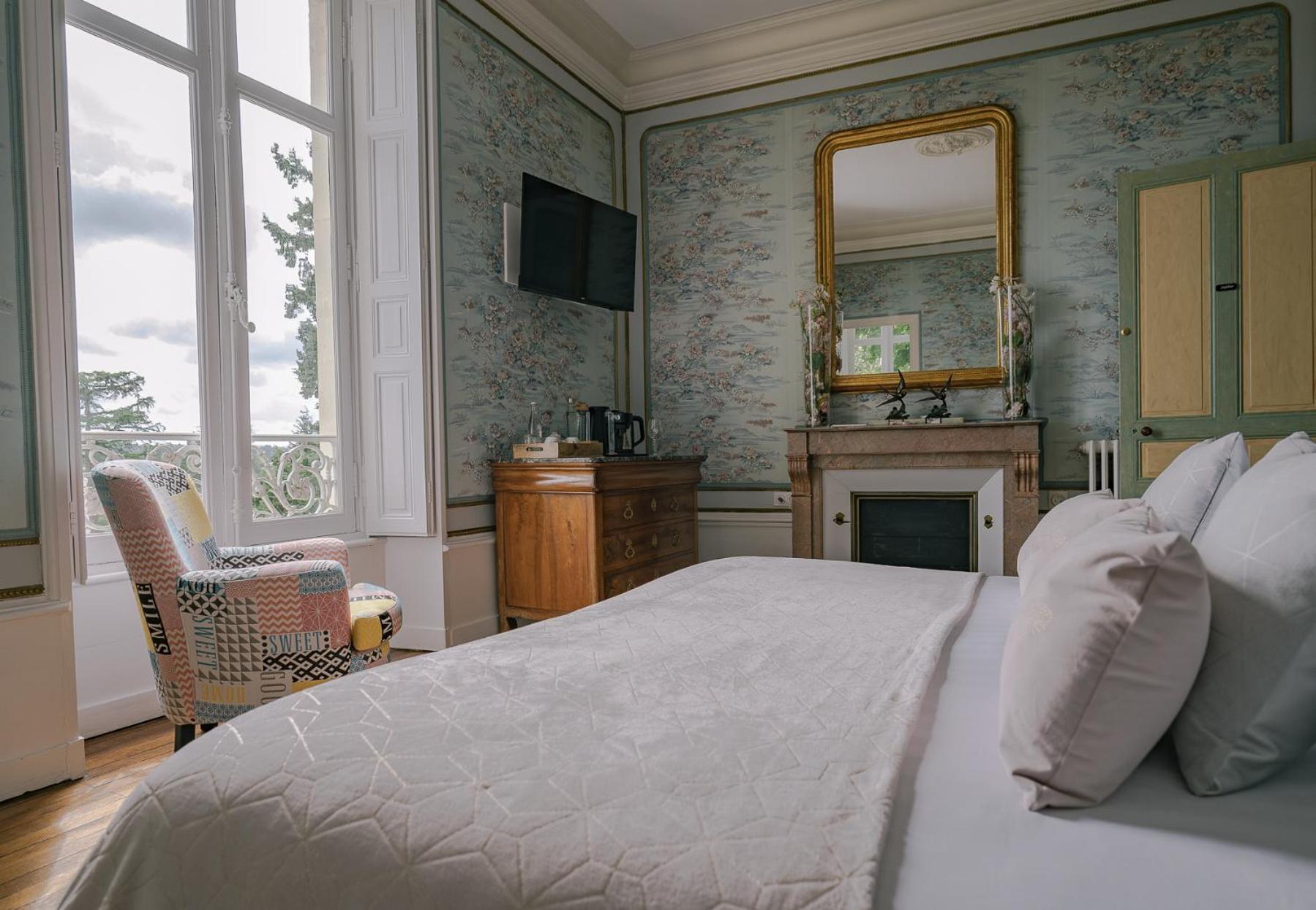 Chambres d'hôtes Château Les Orchidées SAUMUR Esterno foto